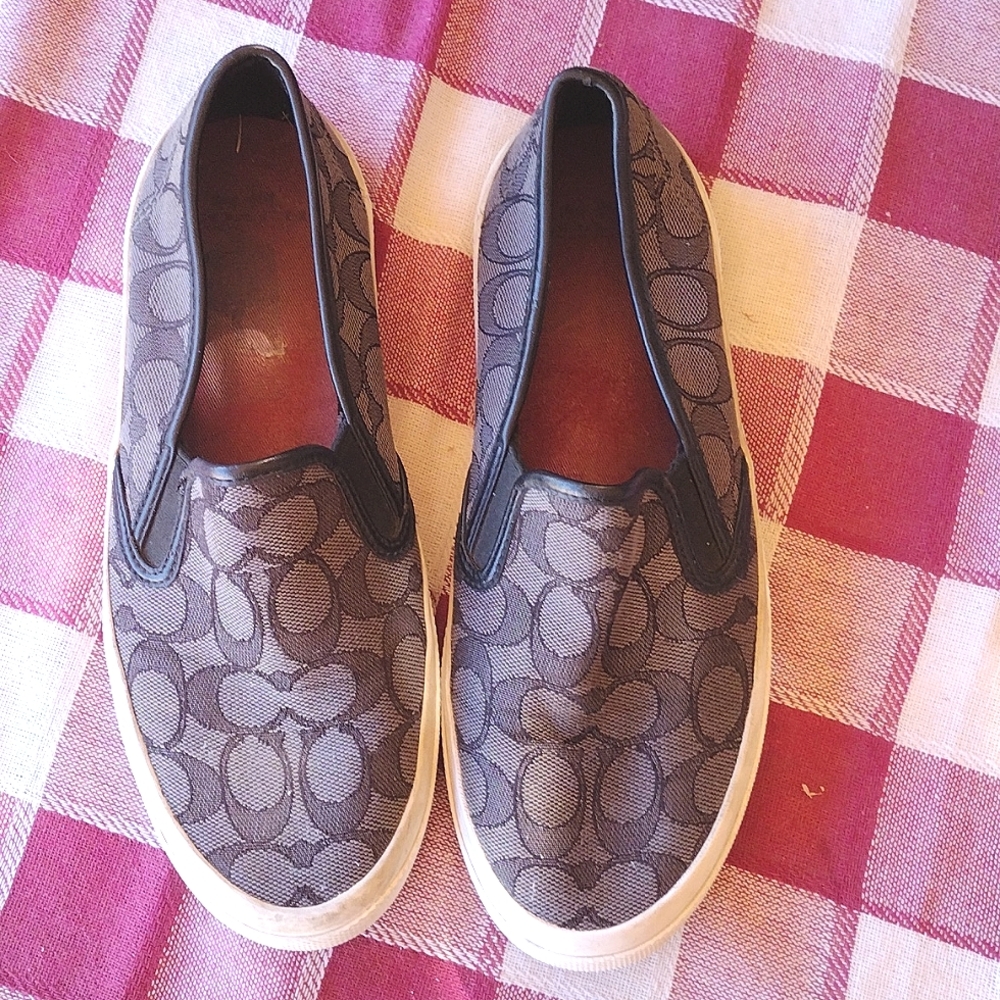 Coach slipons